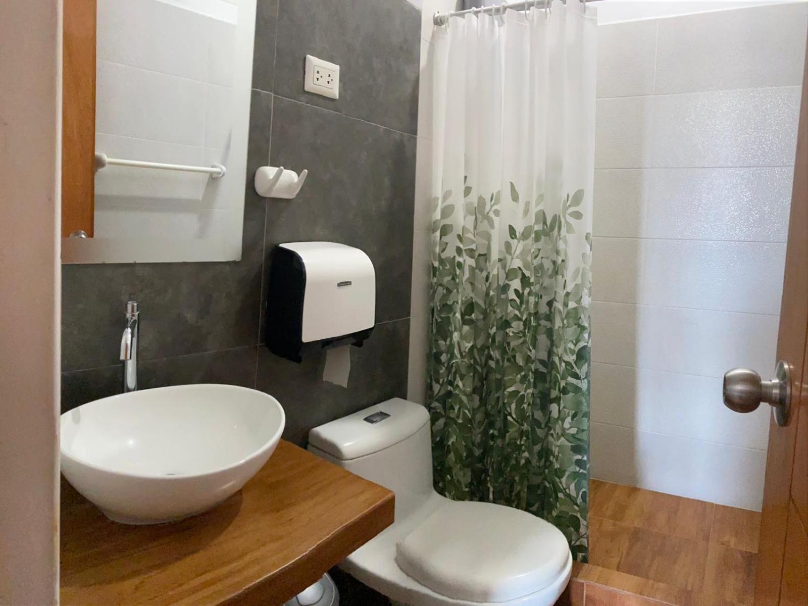 Hotel La Palmera De Oro Tarapoto Zewnętrze zdjęcie